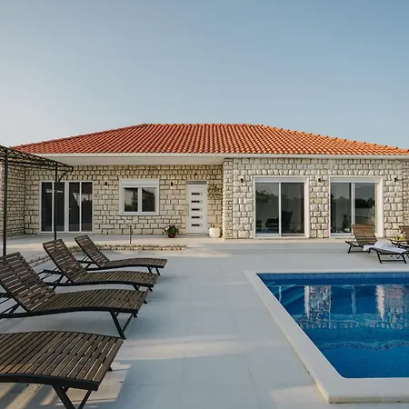 Вилла Olive Garden