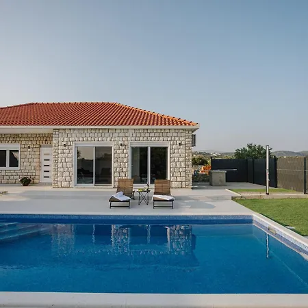 Villa Olive Garden *