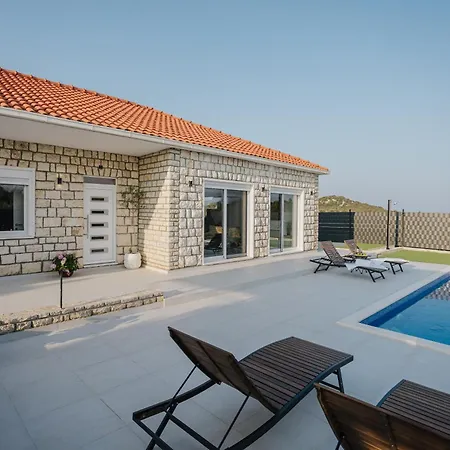 Villa Olive Garden