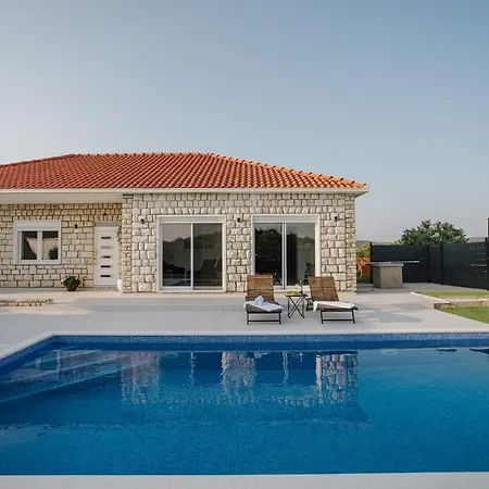 Olive Garden Vinišće